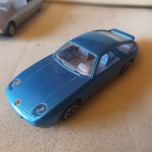 Burago italie porsche 944 - 944, s4
